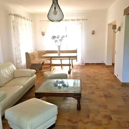 Defendum Villa