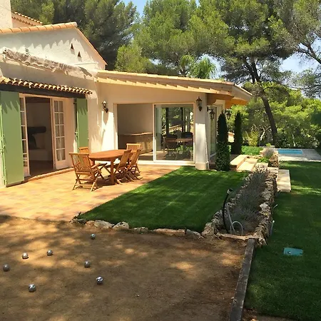 Villa Defendum *